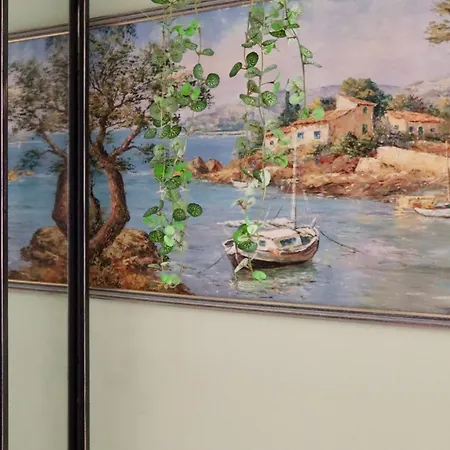 아파트 De 45 M2 En Rez-de-villa Avec Jardin 히에레