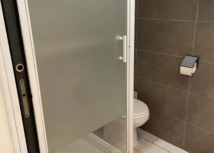 아파트 De 45 M2 En Rez-de-villa Avec Jardin